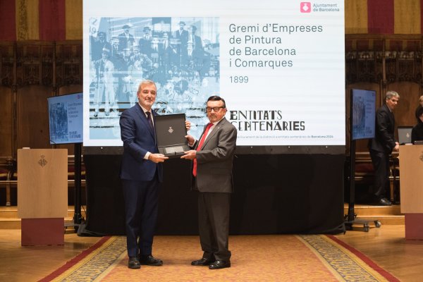 El Gremi distingit com a entitat centenària per l’Ajuntament de Barcelona